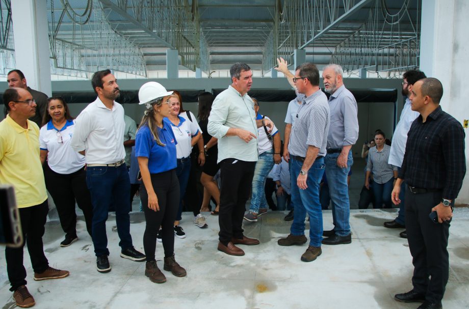 Prefeito de Três Lagoas acompanha governador em visita a obras e entrega de reformas que beneficiam mais de 7,7 mil alunos Prefeito de Três Lagoas acompanha governador em visita a obras e entrega de reformas que beneficiam mais de 7,7 mil alunos