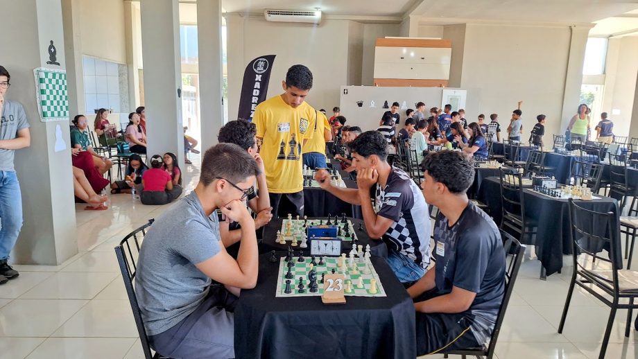 Três Lagoas recebeu 50 duplas para o I Torneio de Xadrez Australiano de Xadrez