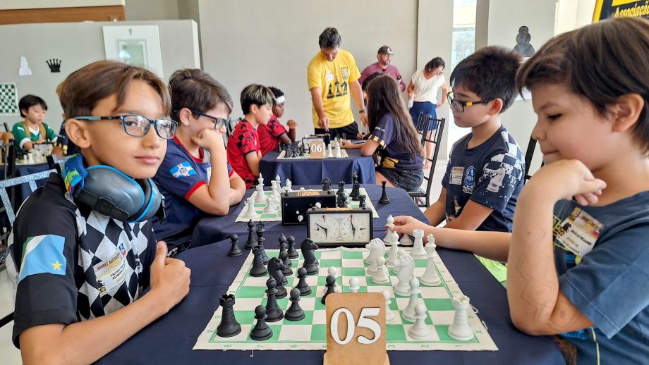 Três Lagoas recebeu 50 duplas para o I Torneio de Xadrez Australiano de Xadrez
