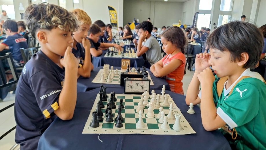 Três Lagoas recebeu 50 duplas para o I Torneio de Xadrez Australiano de Xadrez
