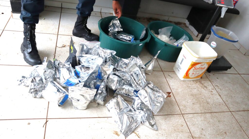 PM desmantela refinaria de cocaína em Três Lagoas e apreende 47 kg da droga durante Operação CODESUL II
