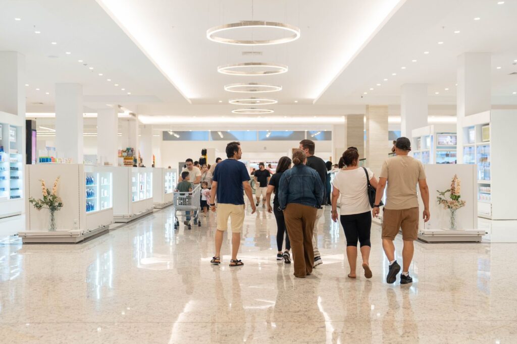 Shopping China inaugura a maior loja de Ciudad del Este e da fronteira Shopping China inaugura a maior loja de Ciudad del Este e da fronteira