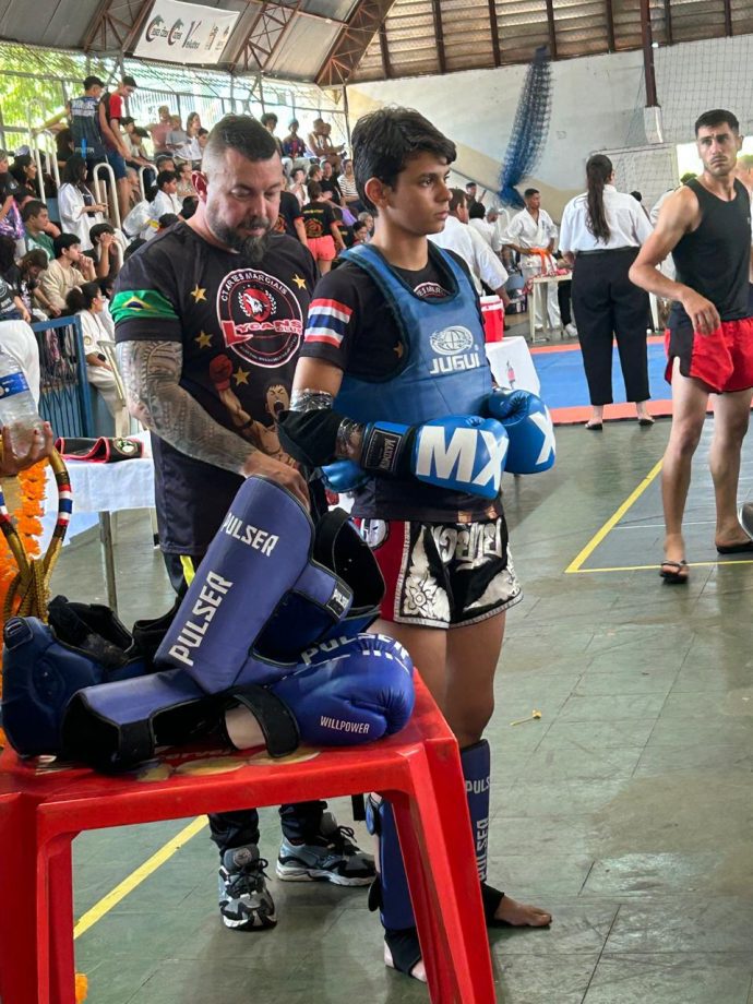 Equipe de Muay Thai conquista medalhas e leva o nome de Três Lagoas ao pódio em Campo Grande Equipe de Muay Thai conquista medalhas e leva o nome de Três Lagoas ao pódio em Campo Grande