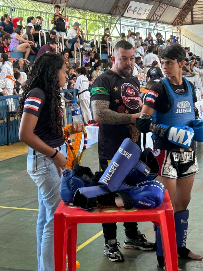 Equipe de Muay Thai conquista medalhas e leva o nome de Três Lagoas ao pódio em Campo Grande Equipe de Muay Thai conquista medalhas e leva o nome de Três Lagoas ao pódio em Campo Grande