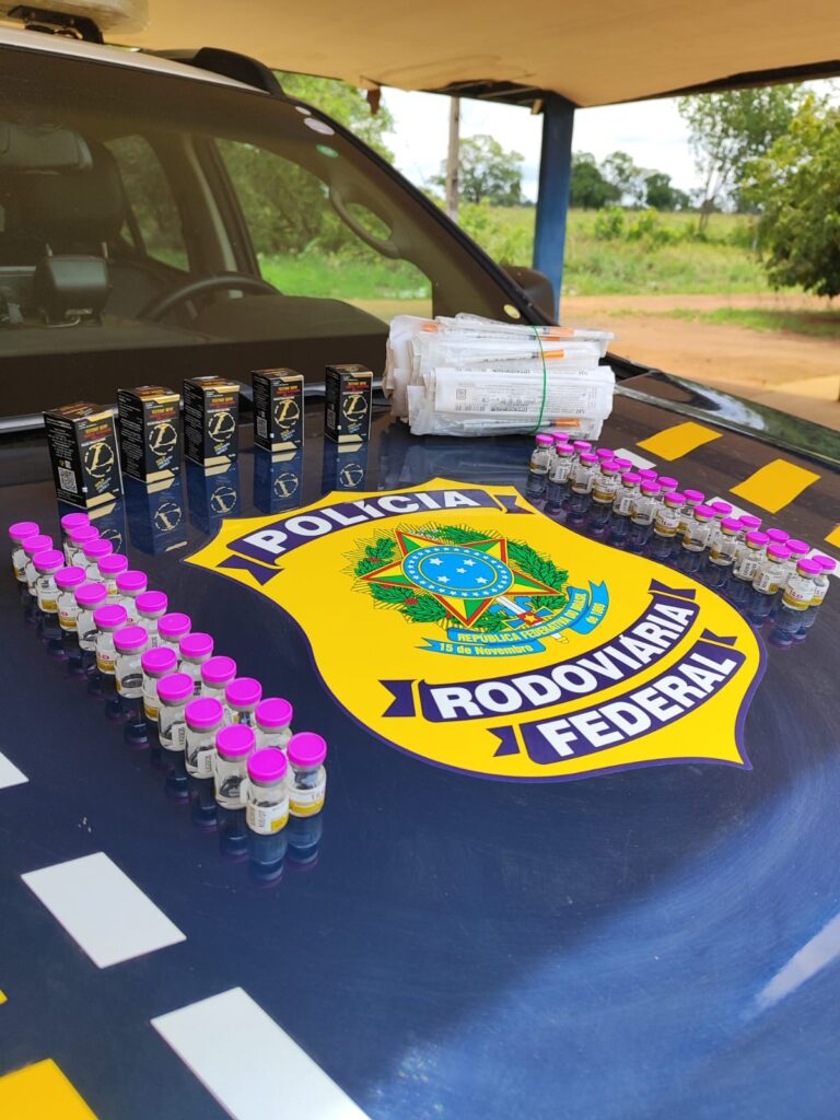 PRF apreende carga de medicamentos em Água Clara PRF apreende carga de medicamentos em Água Clara