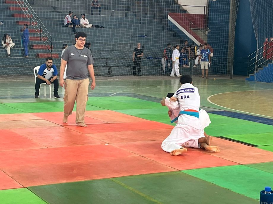 Copa Três Lagoas de Judô reúne quase 200 atletas em competição emocionante Copa Três Lagoas de Judô reúne quase 200 atletas em competição emocionante