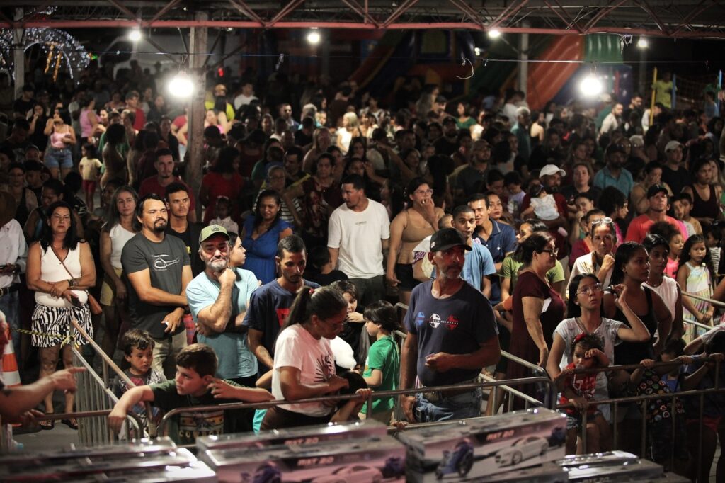 Natal dos Sonhos, da Arauco, leva emoção e alegria para Inocência