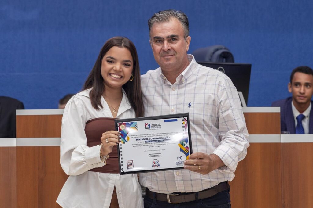 Primeira edição do Parlamento Jovem de Três Lagoas é encerrada com sessão solene e homenagens