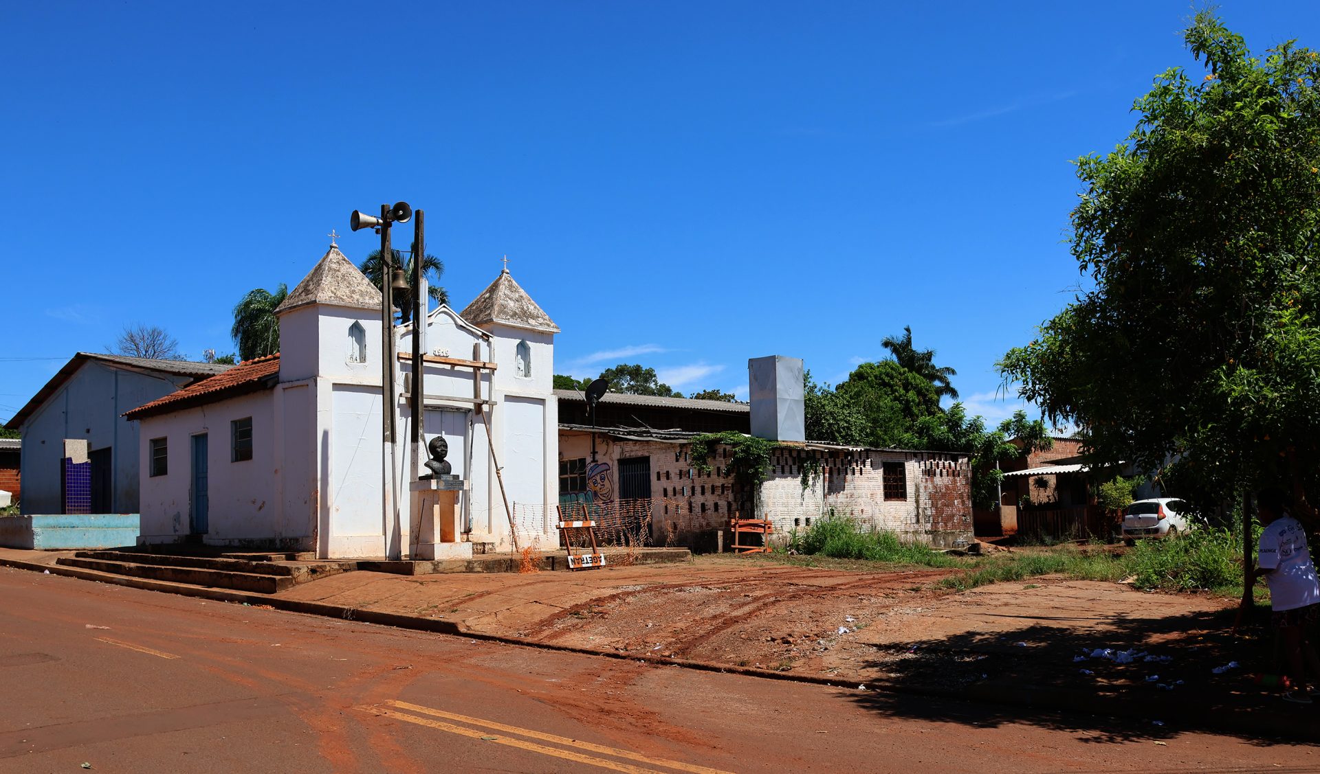Em diálogo com a comunidade Tia Eva, Governo garante obras que valorizam fé e tradições quilombolas Em diálogo com a comunidade Tia Eva, Governo garante obras que valorizam fé e tradições quilombolas