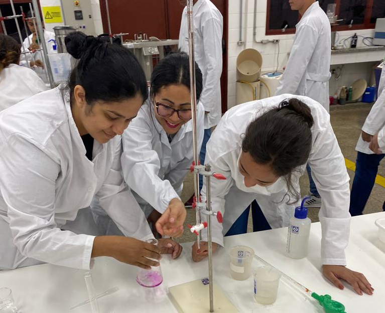 Senai está com mais de 2,7 mil vagas abertas para cursos técnicos e de qualificação profissional Senai está com mais de 2,7 mil vagas abertas para cursos técnicos e de qualificação profissional