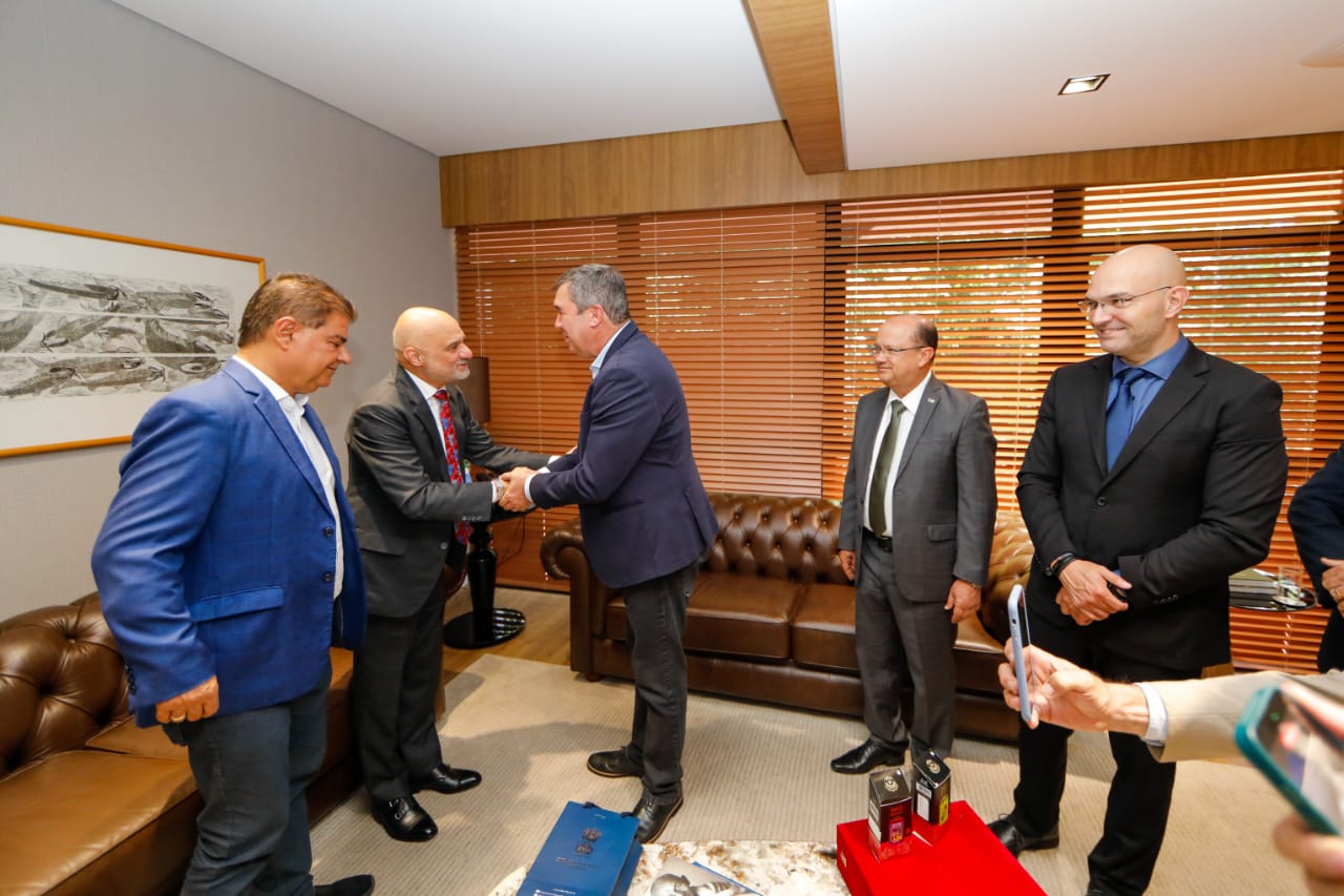 Governo de MS renova parceria com Embaixada da Índia para aulas de yoga nas escolas estaduais Governo de MS renova parceria com Embaixada da Índia para aulas de yoga nas escolas estaduais