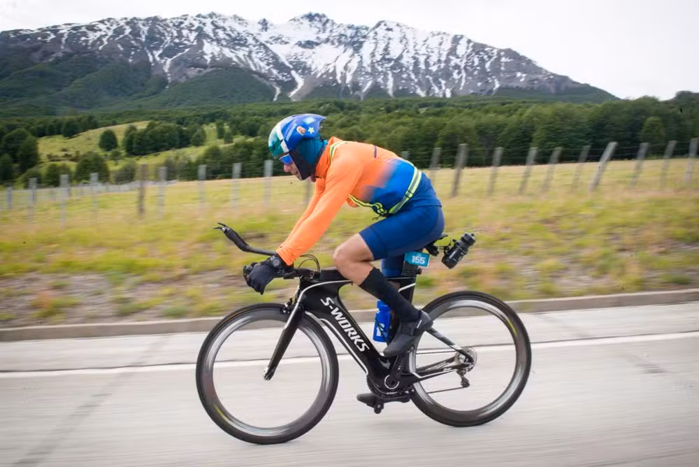 Servidor público de MS encara triathlon extremo em Santa Catarina e leva o nome do estado a circuito mundial