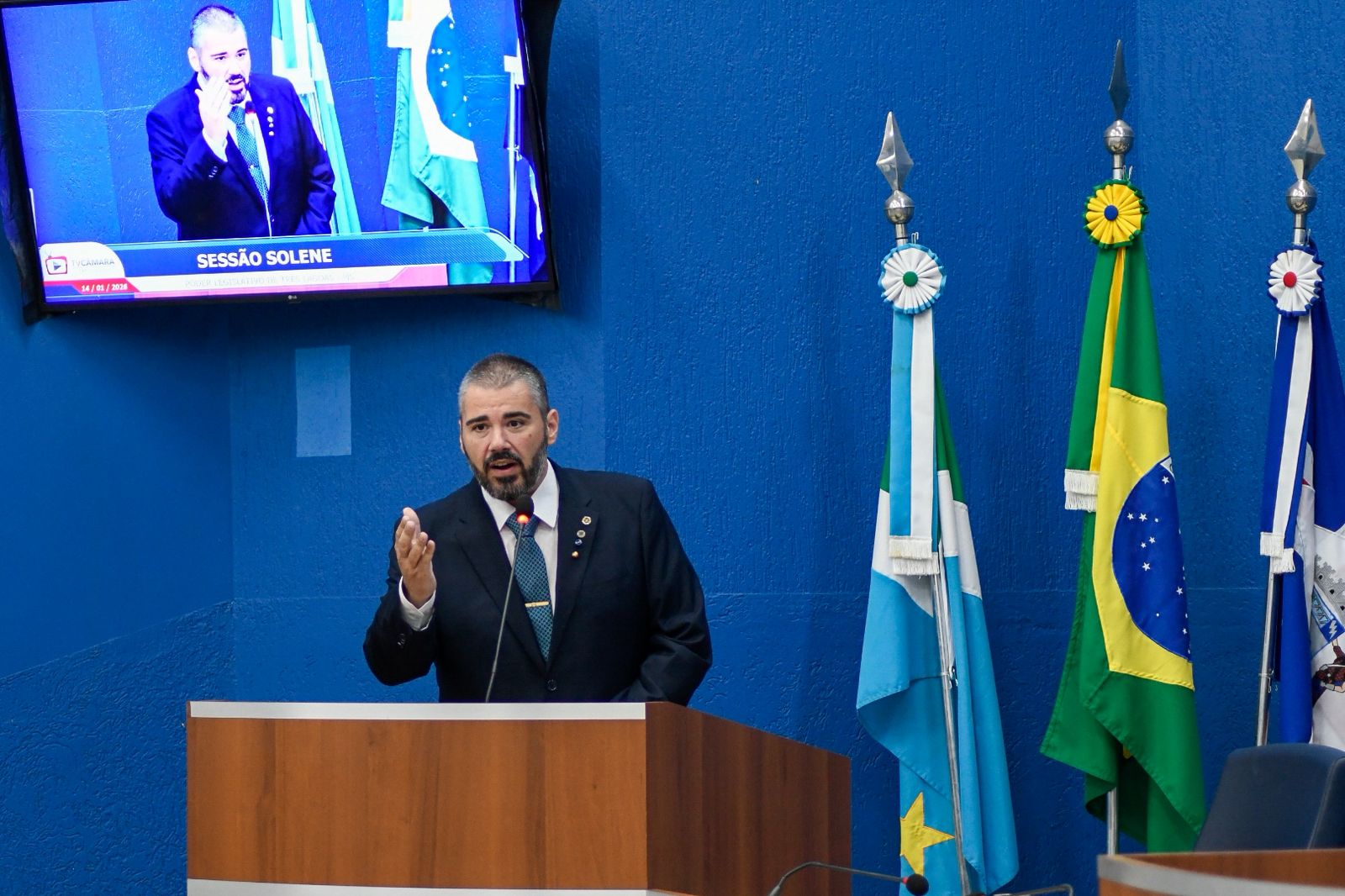 Água tratada, pavimentação e drenagem: Governo de MS entrega obras estruturantes em Três Lagoas