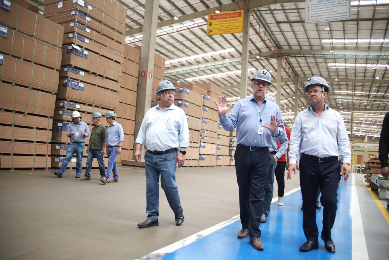 Água Clara recebe pacote de obras de infraestrutura e educação para melhorar a vida do cidadão