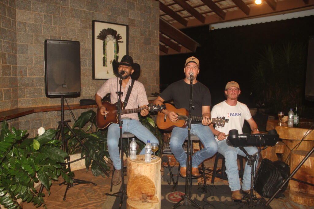 Entre amigos, modões e boas lembranças: os 81 anos de Dr. Jairo Queiroz Jorge