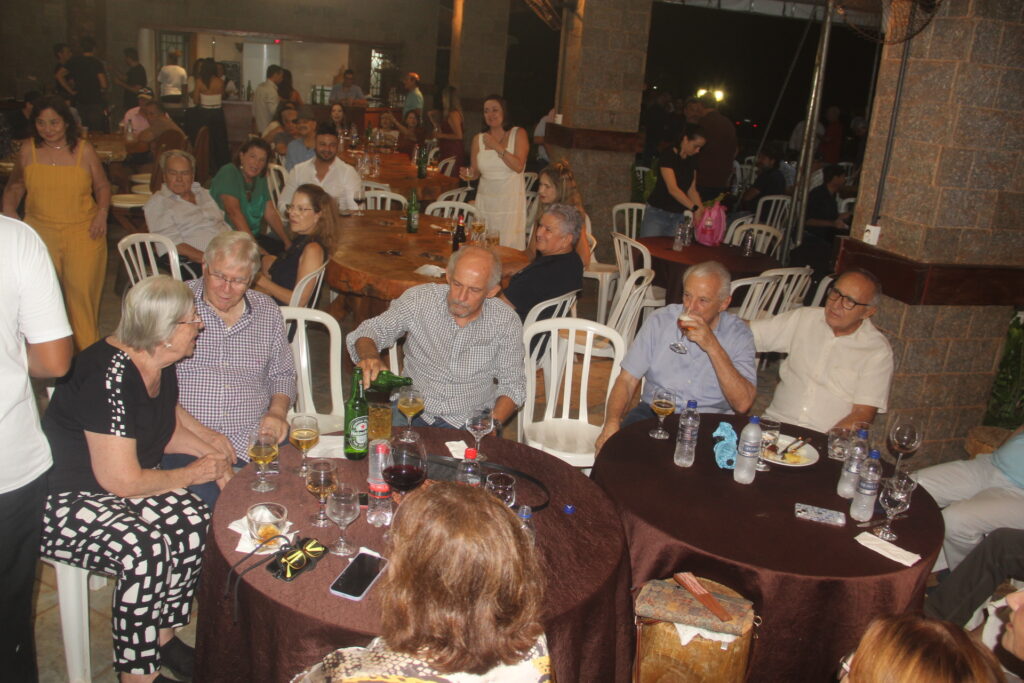 Entre amigos, modões e boas lembranças: os 81 anos de Dr. Jairo Queiroz Jorge