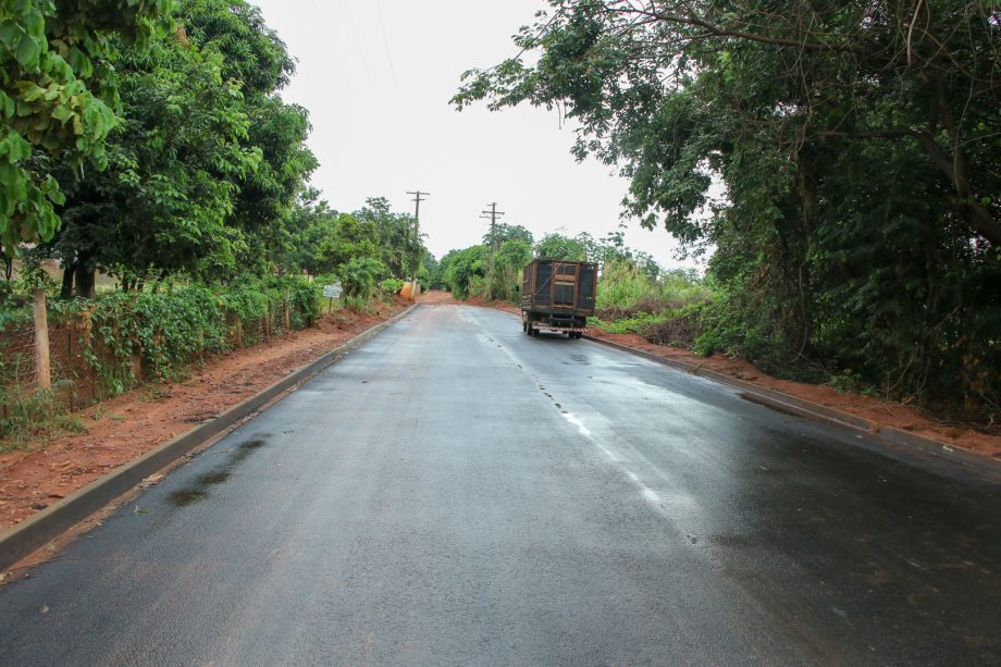 1ª etapa da pavimentação da Boiadeira está concluída e obras seguem para via de acesso ao Montanini