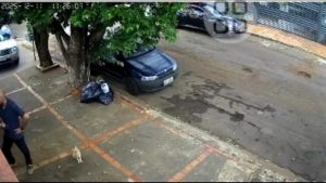 Polícia Civil identifica homem que se passou por delegado para ameaçar cachorro em Campo Grande Polícia Civil identifica homem que se passou por delegado para ameaçar cachorro em Campo Grande