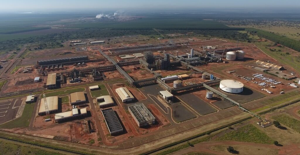 Petrobras vai fatiar obras da UFN3 de Três Lagoas e empresas já participam de processo licitatório