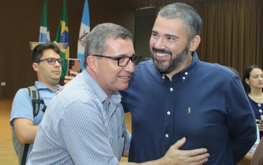 Prefeitura de Três Lagoas dá posse a mais 47 servidores em três secretarias municipais