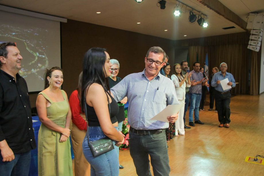 Prefeitura de Três Lagoas dá posse a mais 47 servidores em três secretarias municipais