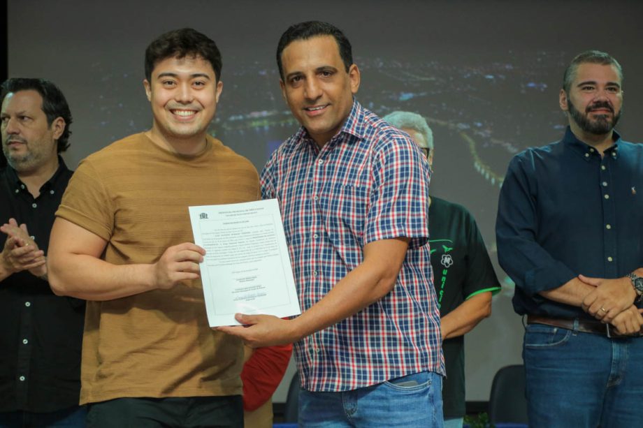 Prefeitura de Três Lagoas dá posse a mais 47 servidores em três secretarias municipais