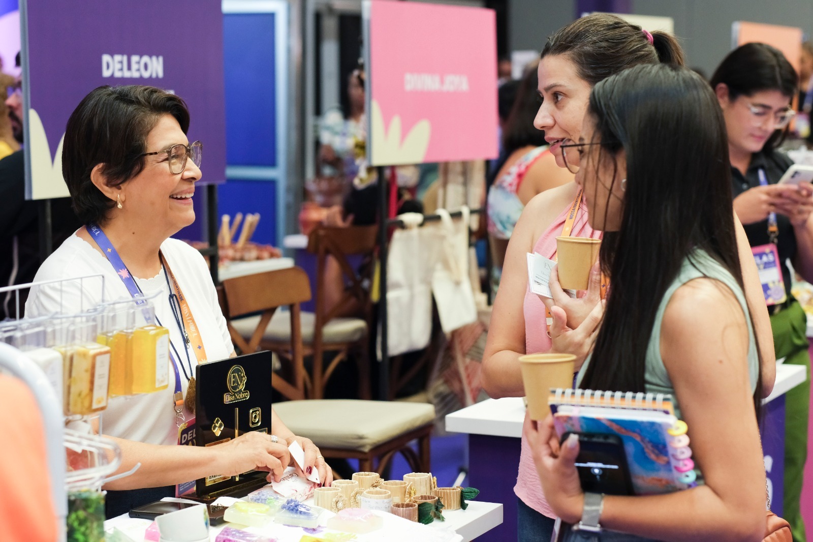 Com mais de 10 mil visitas, Delas Day 2026 fomenta protagonismo feminino e negócios liderados por mulheres Com mais de 10 mil visitas, Delas Day 2026 fomenta protagonismo feminino e negócios liderados por mulheres