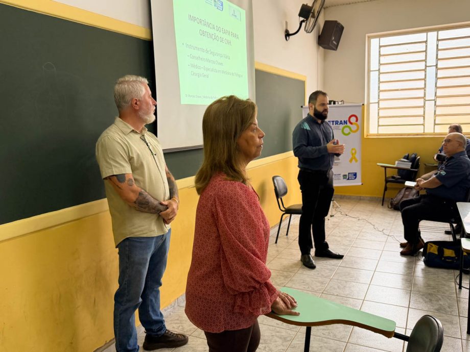 Departamento de Trânsito capacita agentes com Curso de Atualização