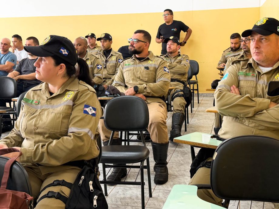 Departamento de Trânsito capacita agentes com Curso de Atualização