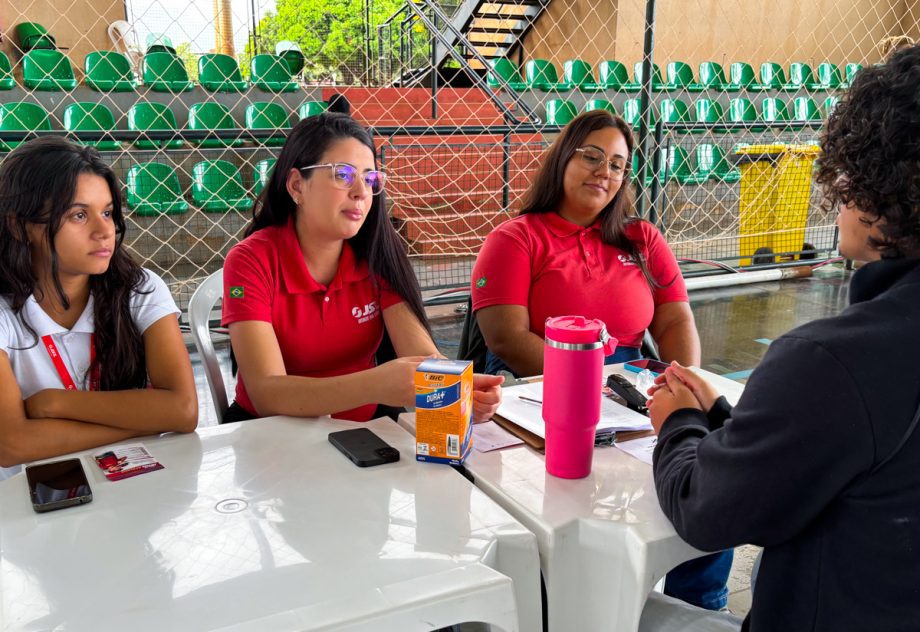Feirão de Vagas conecta mais de 200 jovens ao mercado de trabalho Feirão de Vagas conecta mais de 200 jovens ao mercado de trabalho