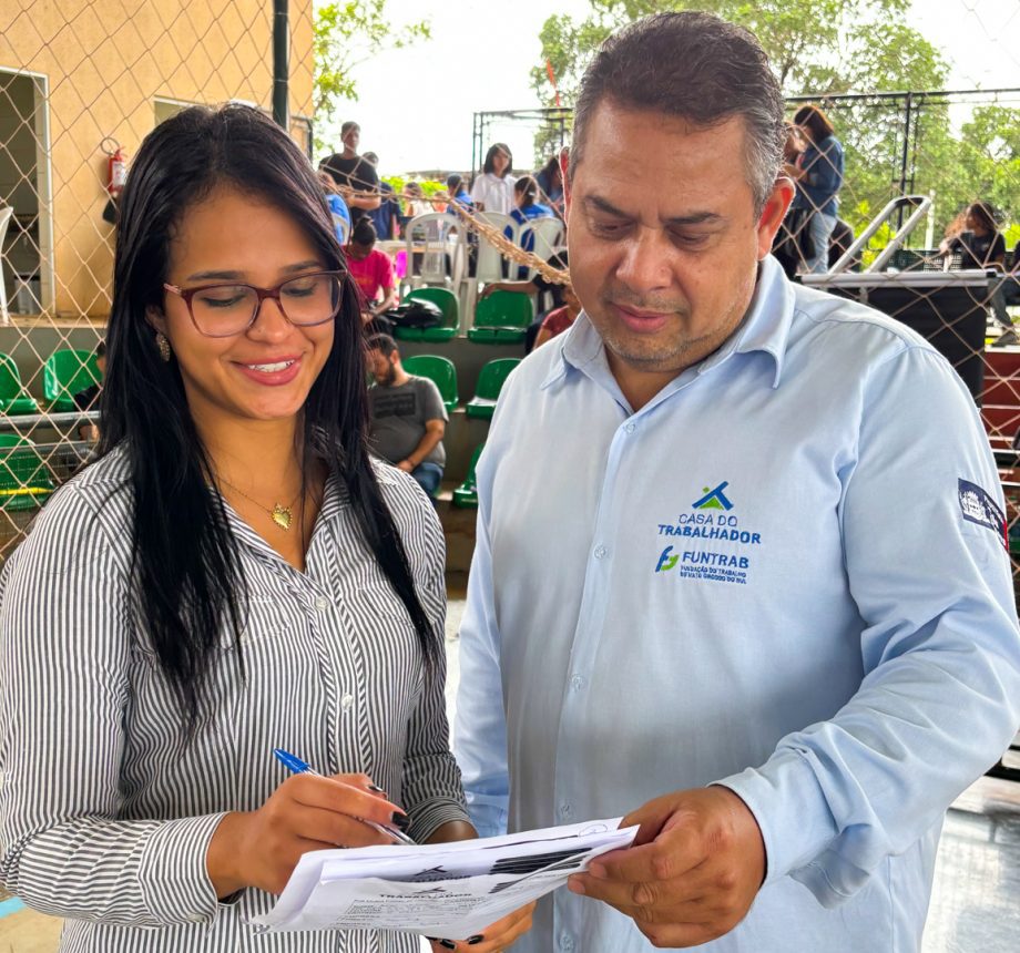 Feirão de Vagas conecta mais de 200 jovens ao mercado de trabalho Feirão de Vagas conecta mais de 200 jovens ao mercado de trabalho