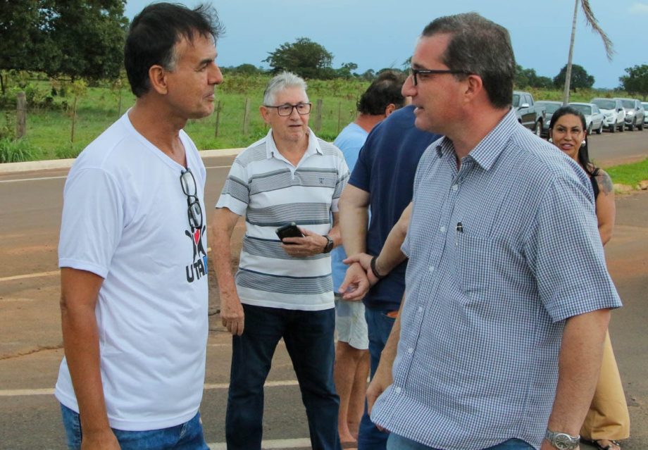 Prefeito Dr. Cassiano Maia inaugura nova iluminação da Avenida Jamil Jorge Salomão