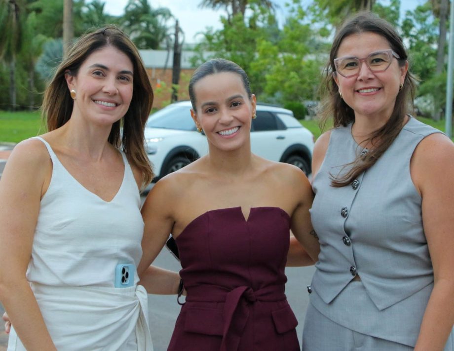 Prefeito Dr. Cassiano Maia inaugura nova iluminação da Avenida Jamil Jorge Salomão