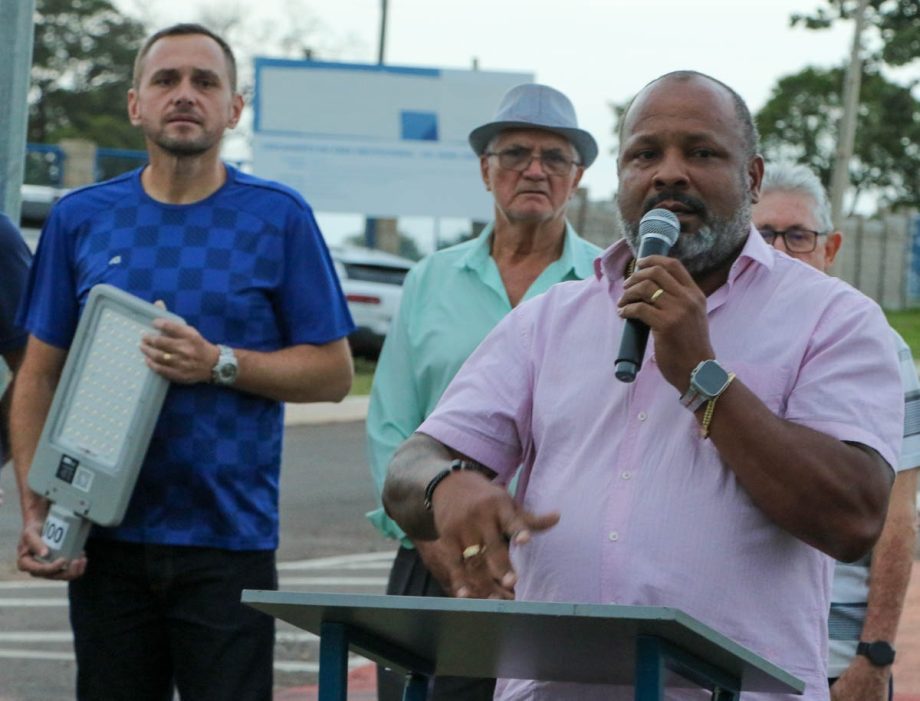 Prefeito Dr. Cassiano Maia inaugura nova iluminação da Avenida Jamil Jorge Salomão