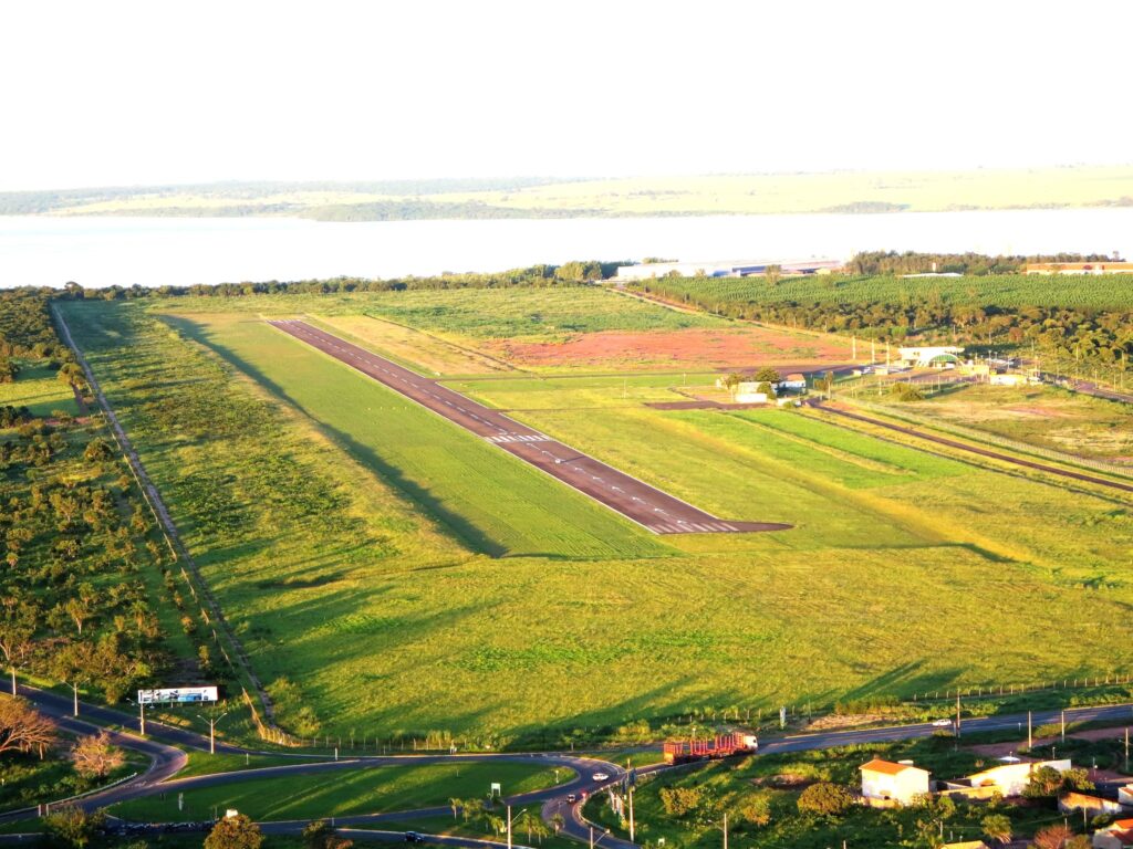 Cidade âncora do Vale da Celulose, Três Lagoas busca equilíbrio entre expansão e estrutura Cidade âncora do Vale da Celulose, Três Lagoas busca equilíbrio entre expansão e estrutura