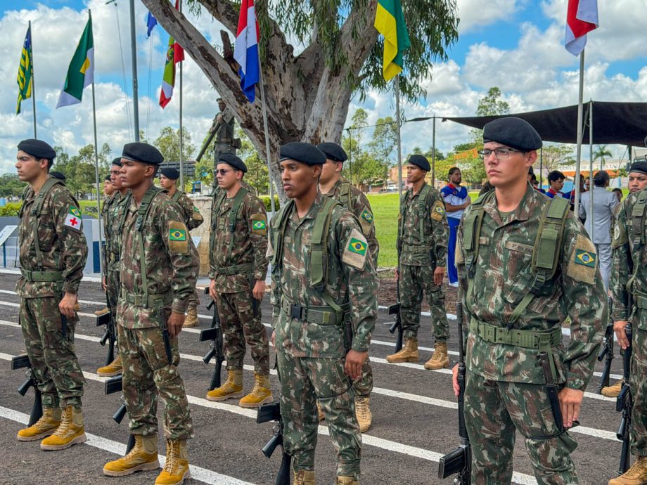3ª Bateria de Artilharia Antiaérea realiza cerimônia de aniversário pelos seus 48 anos