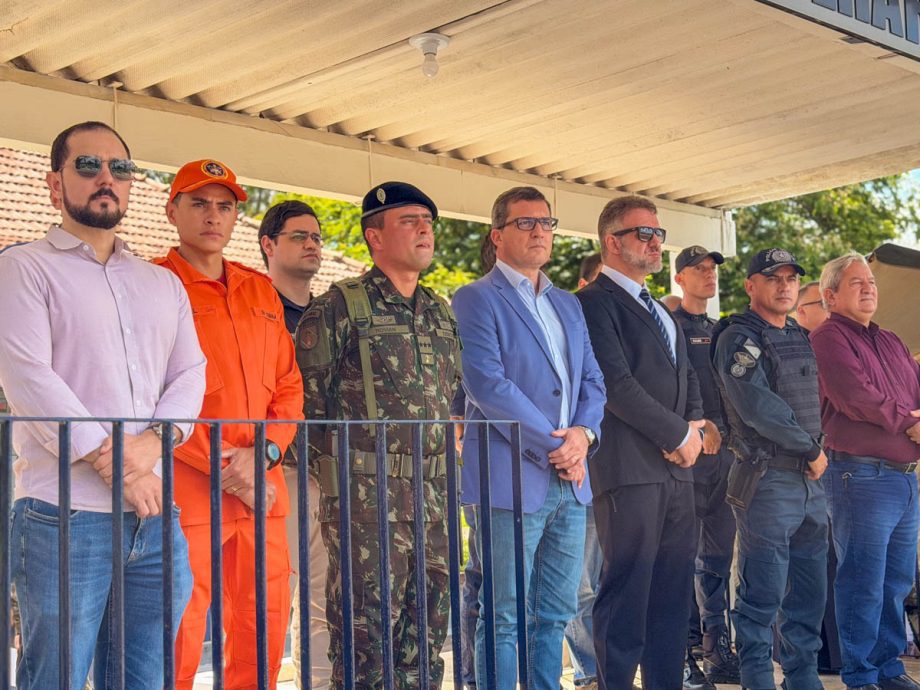 3ª Bateria de Artilharia Antiaérea realiza cerimônia de aniversário pelos seus 48 anos