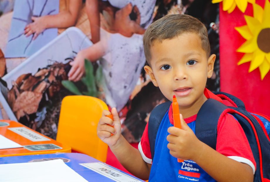 Mais de 16 mil alunos da REME retornam às aulas em Três Lagoas