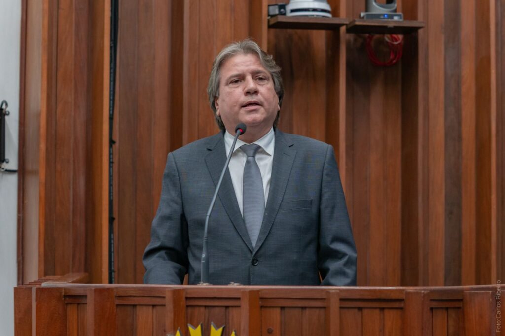 Caravina defende mais investimentos em segurança, saúde e infraestrutura na abertura dos trabalhos da Alems