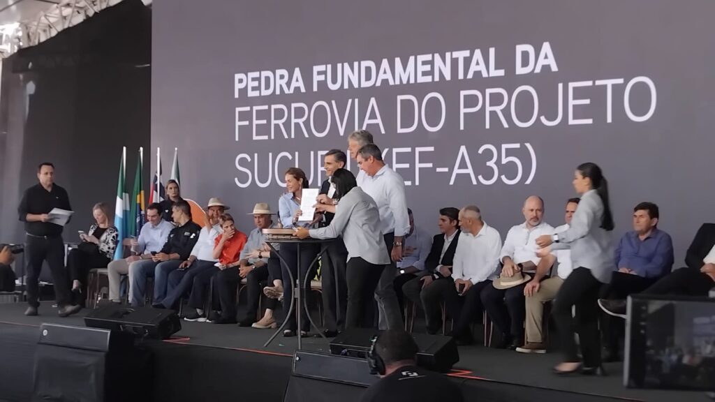 “MS trabalha junto com quem investe”, diz Riedel em anúncio de R$ 26,9 milhões em acessos à Arauco