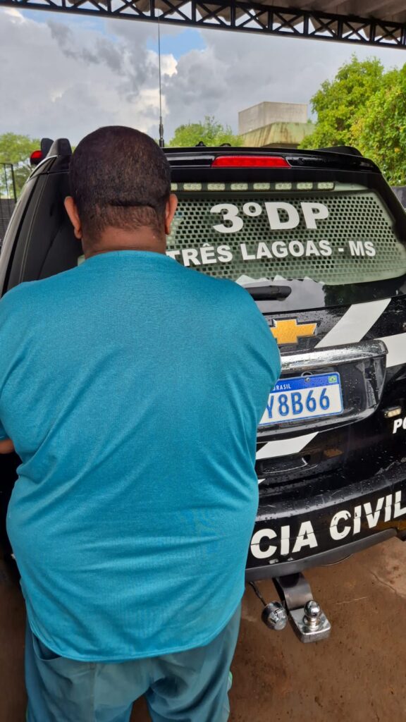 Polícia Civil apreende mais de 700 gramas de maconha no Novo Oeste durante ação contínua de combate ao tráfico Polícia Civil apreende mais de 700 gramas de maconha no Novo Oeste durante ação contínua de combate ao tráfico