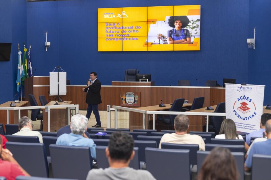 Formação “Seja um profissional do futuro” é promovida a servidores da Câmara de Três Lagoas