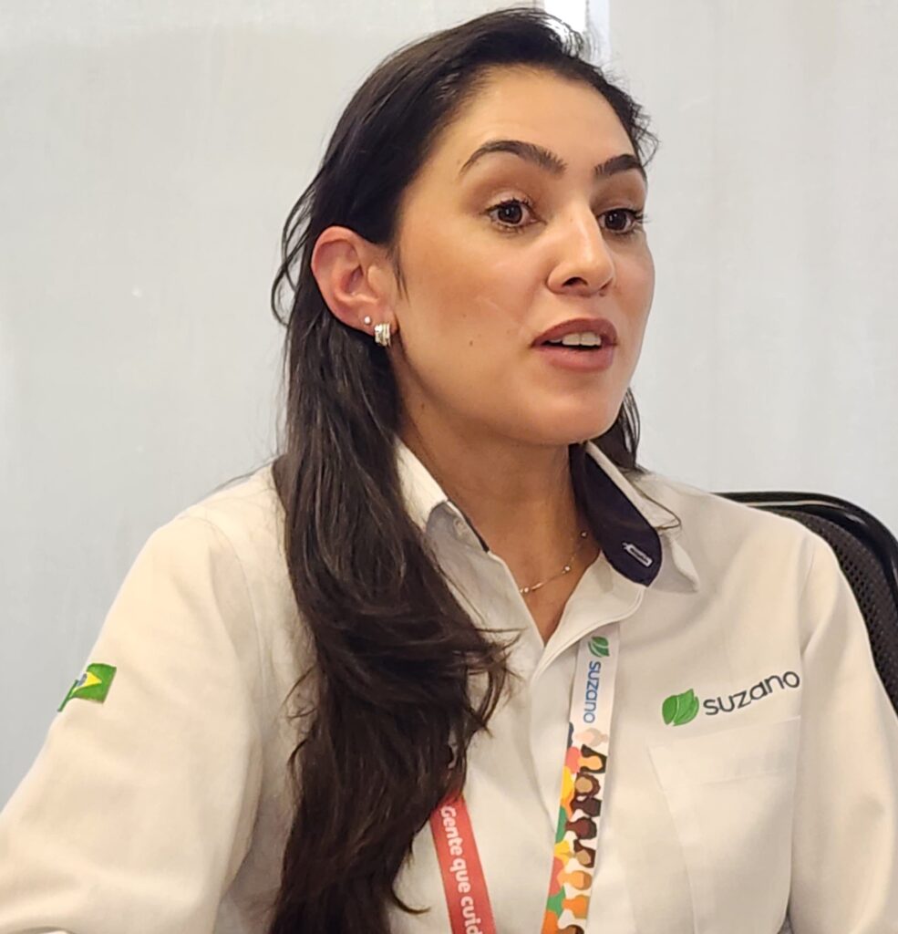 Da olaria à liderança na Suzano: a trajetória de Mônica Catânia que revela o poder transformador do setor de celulose Da olaria à liderança na Suzano: a trajetória de Mônica Catânia que revela o poder transformador do setor de celulose