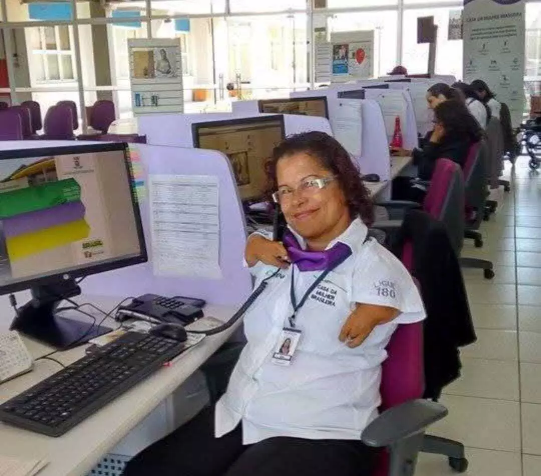 Primeira mulher com deficiência, Rosa abriu caminhos na Polícia Civil Primeira mulher com deficiência, Rosa abriu caminhos na Polícia Civil