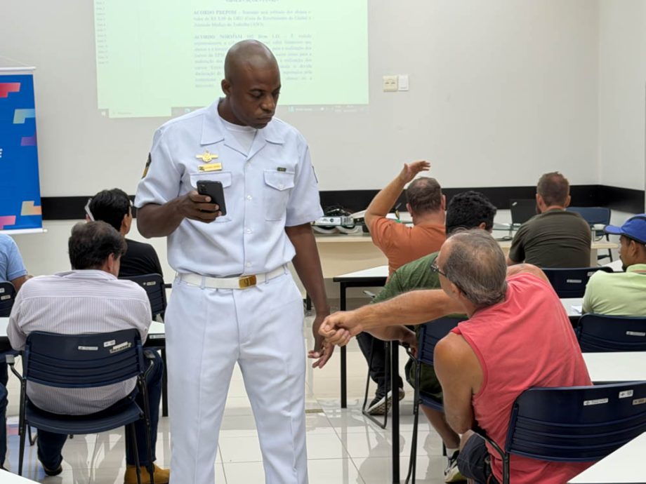 SETURC e parceiros estão promovendo curso completo de Marinheiro Fluvial Auxiliar de Convés e de Máquinas SETURC e parceiros estão promovendo curso completo de Marinheiro Fluvial Auxiliar de Convés e de Máquinas