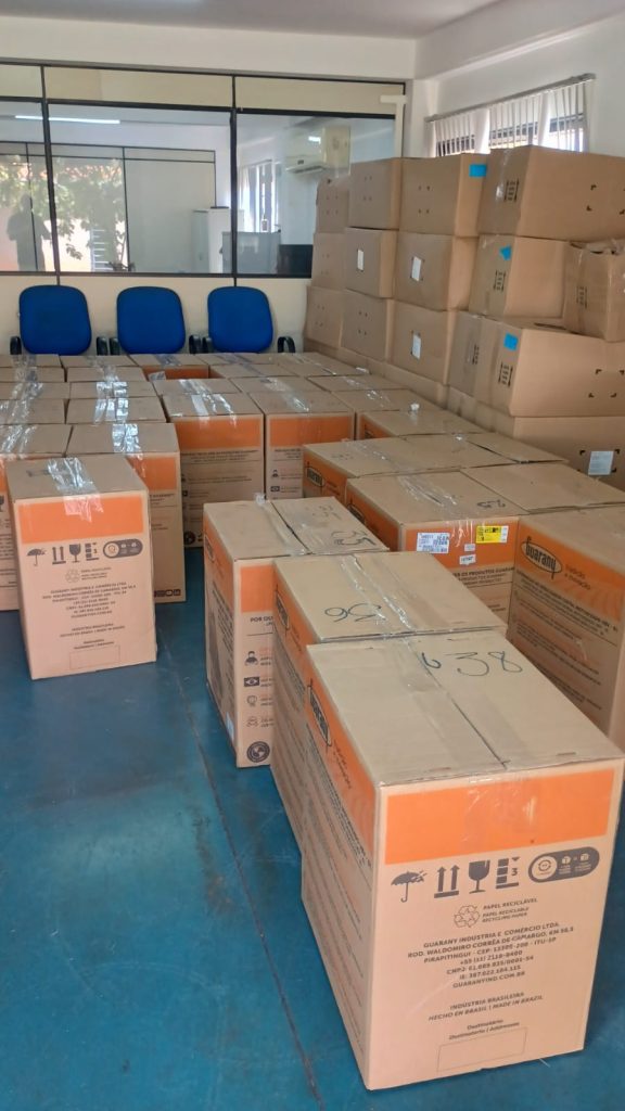 Após estruturar frota, MS equipa 79 municípios com bombas costais para combater o Aedes