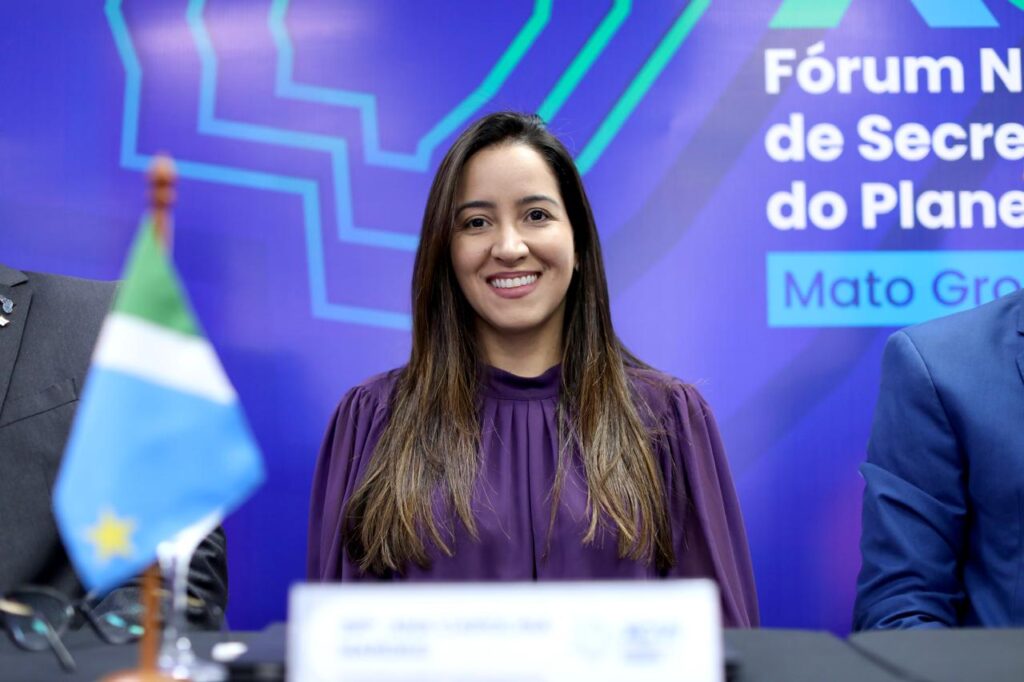 MS reúne 25 estados e encerra Fórum Nacional que debate o futuro do planejamento público do país MS reúne 25 estados e encerra Fórum Nacional que debate o futuro do planejamento público do país