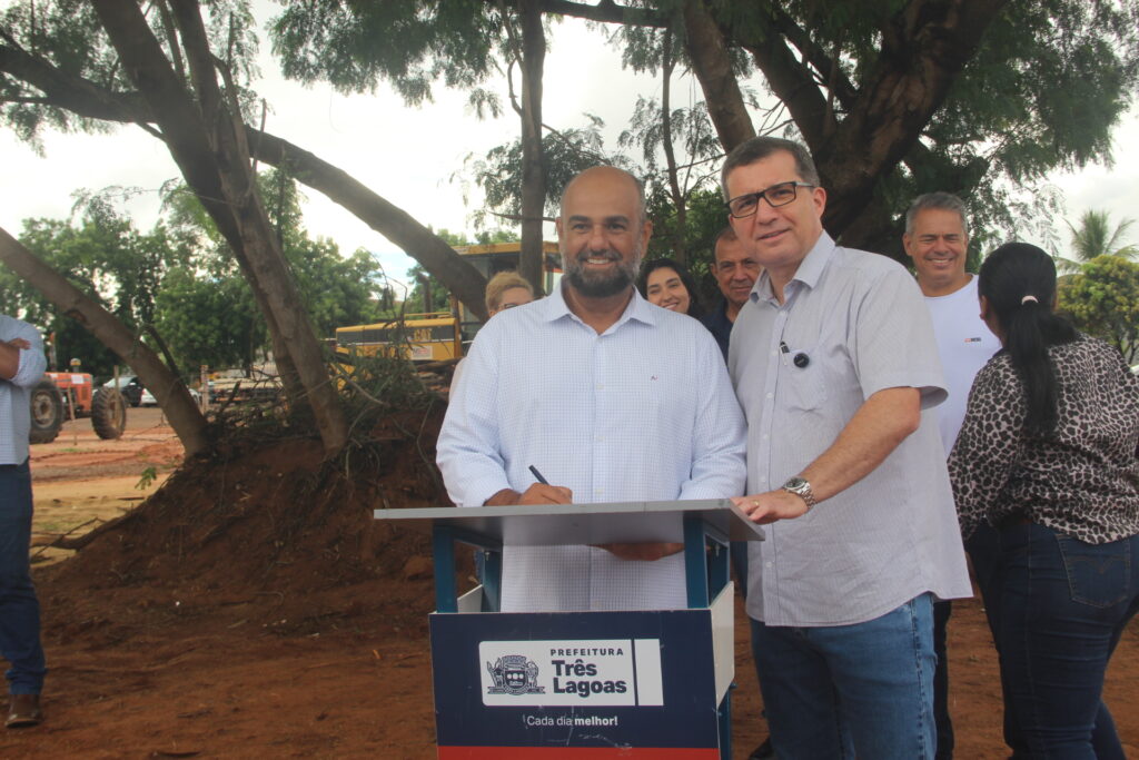 Prefeitura de Três Lagoas oficializa obras de pavimentação e drenagem no Jardim Alvorada