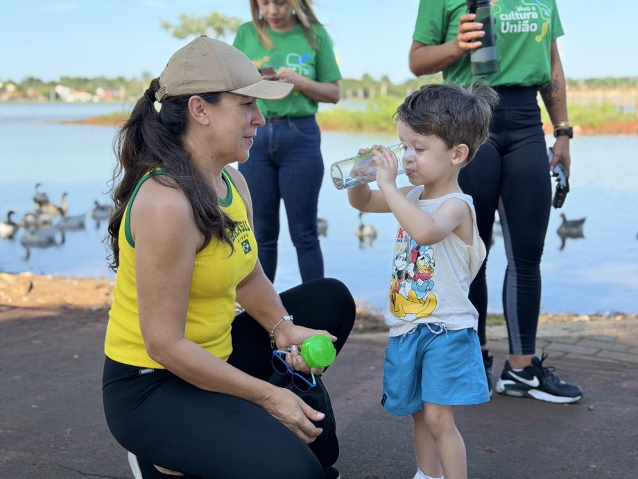 Prefeitura instala primeiro bebedouro público na Orla da Lagoa Maior