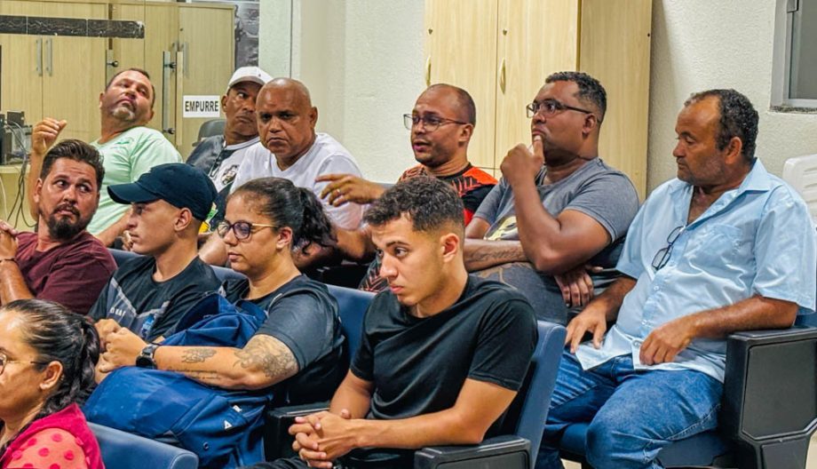 Sejuvel reúne professores de escolinhas base de futebol e avança na organização do calendário 2026